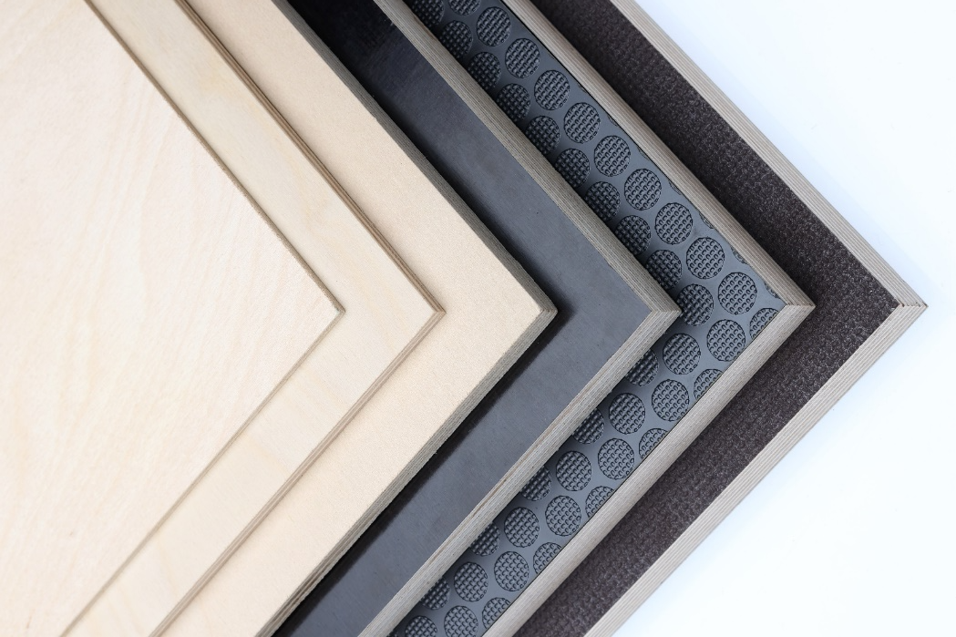 ФАНЕРА БОЛЬШЕФОРМАТНАЯ ВЛАГОСТОЙКАЯ ФСФ И ФОБ